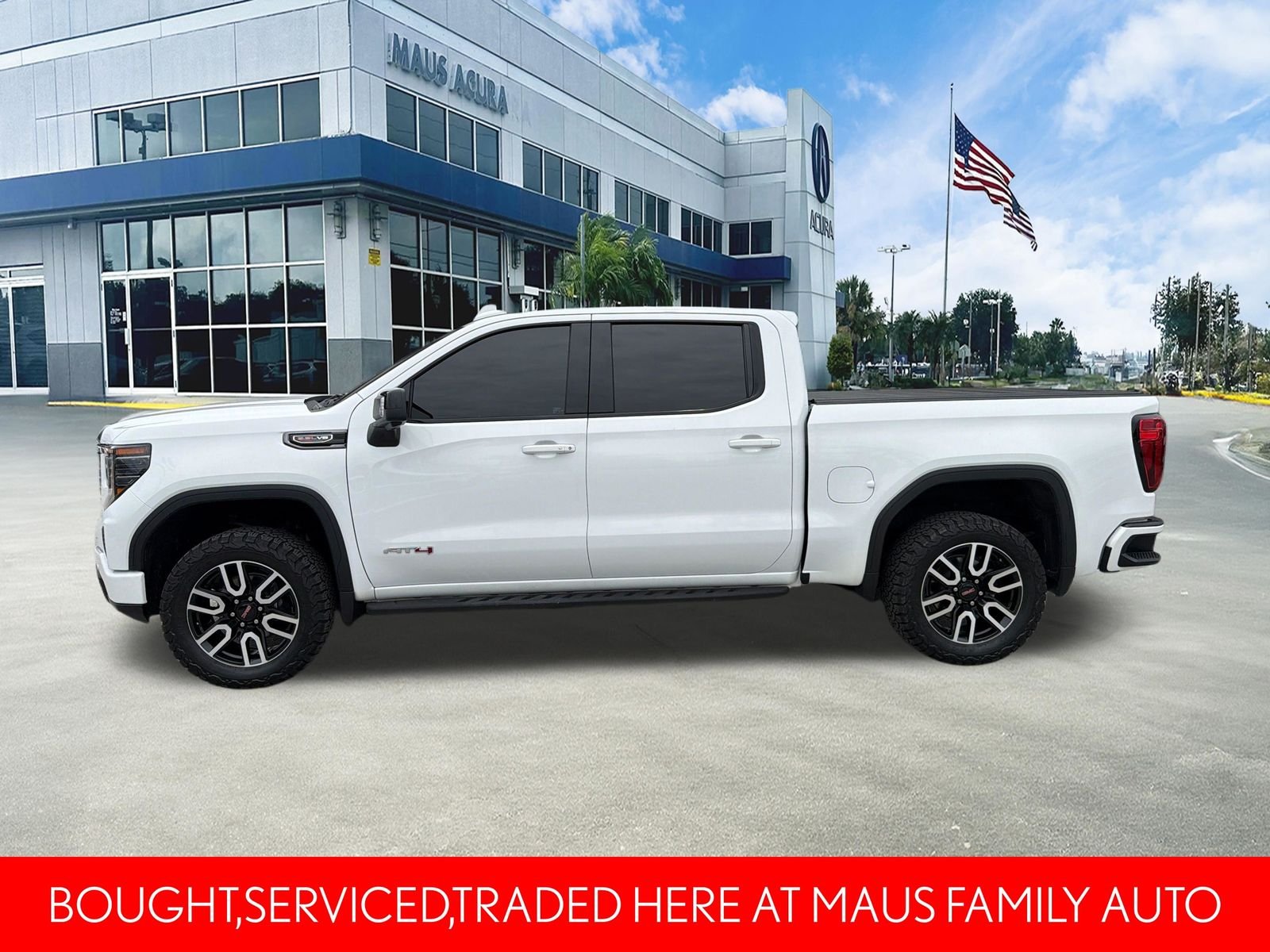 Used 2024 White GMC AT4 image 7