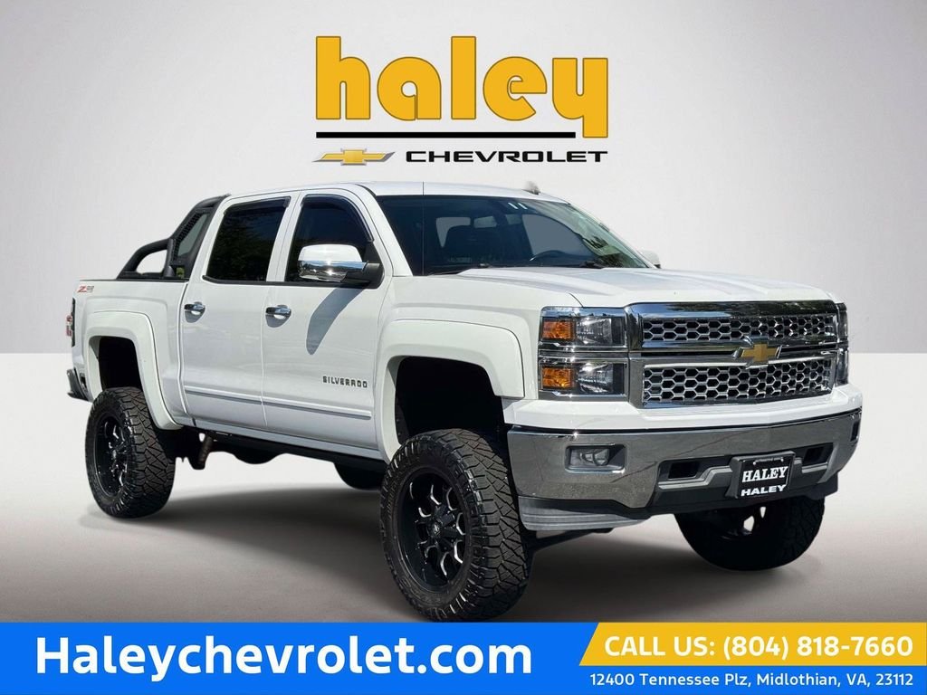 Used 2015 White Chevrolet LT image 1