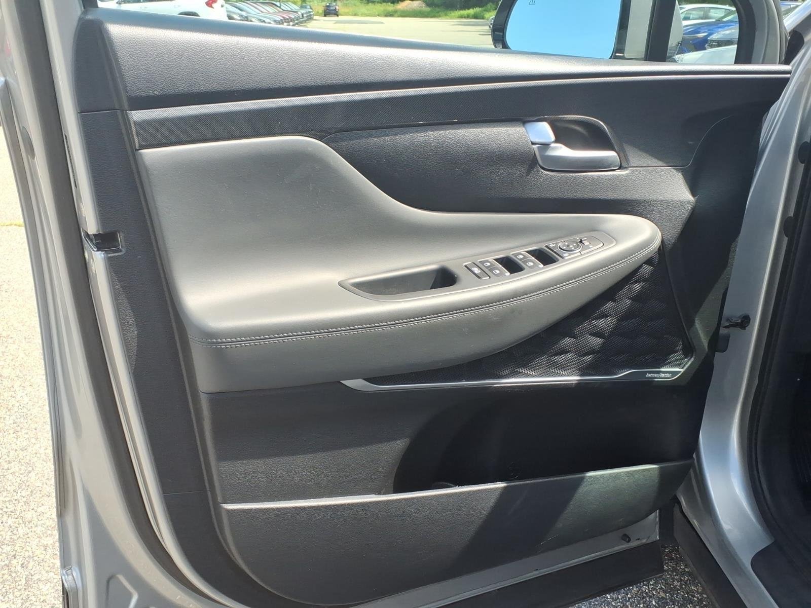 Used 2022 Shimmering Silver Hyundai SEL image 24