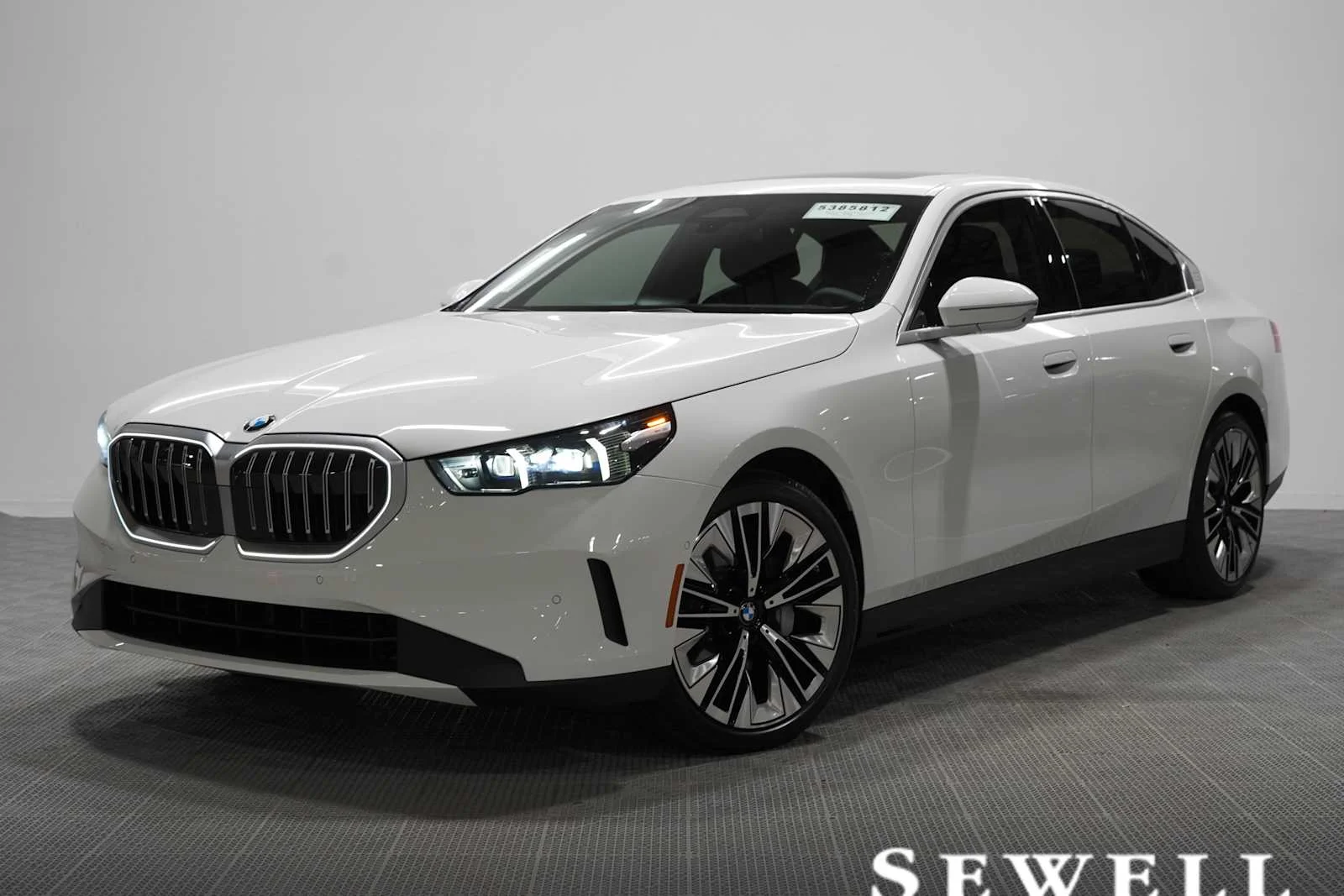 2026 BMW 5 Series 530i
