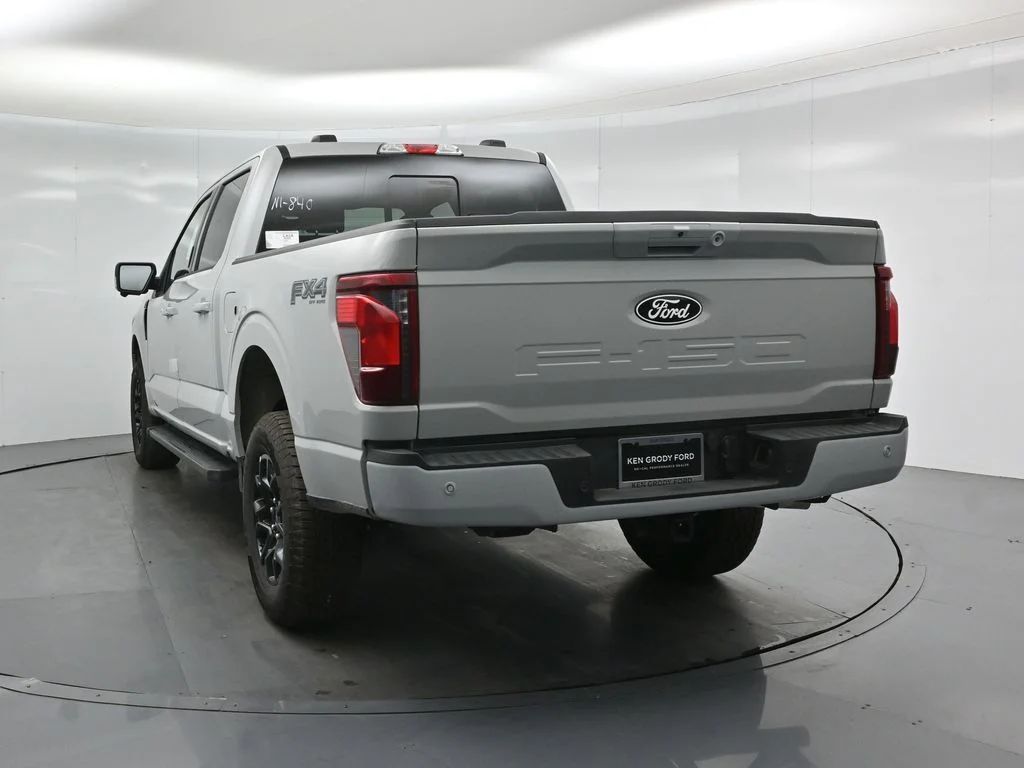 New 2026 Avalanche Ford XLT image 22