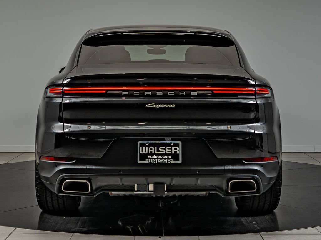 2025 Porsche Cayenne Coup E-Hybrid - Photo 7