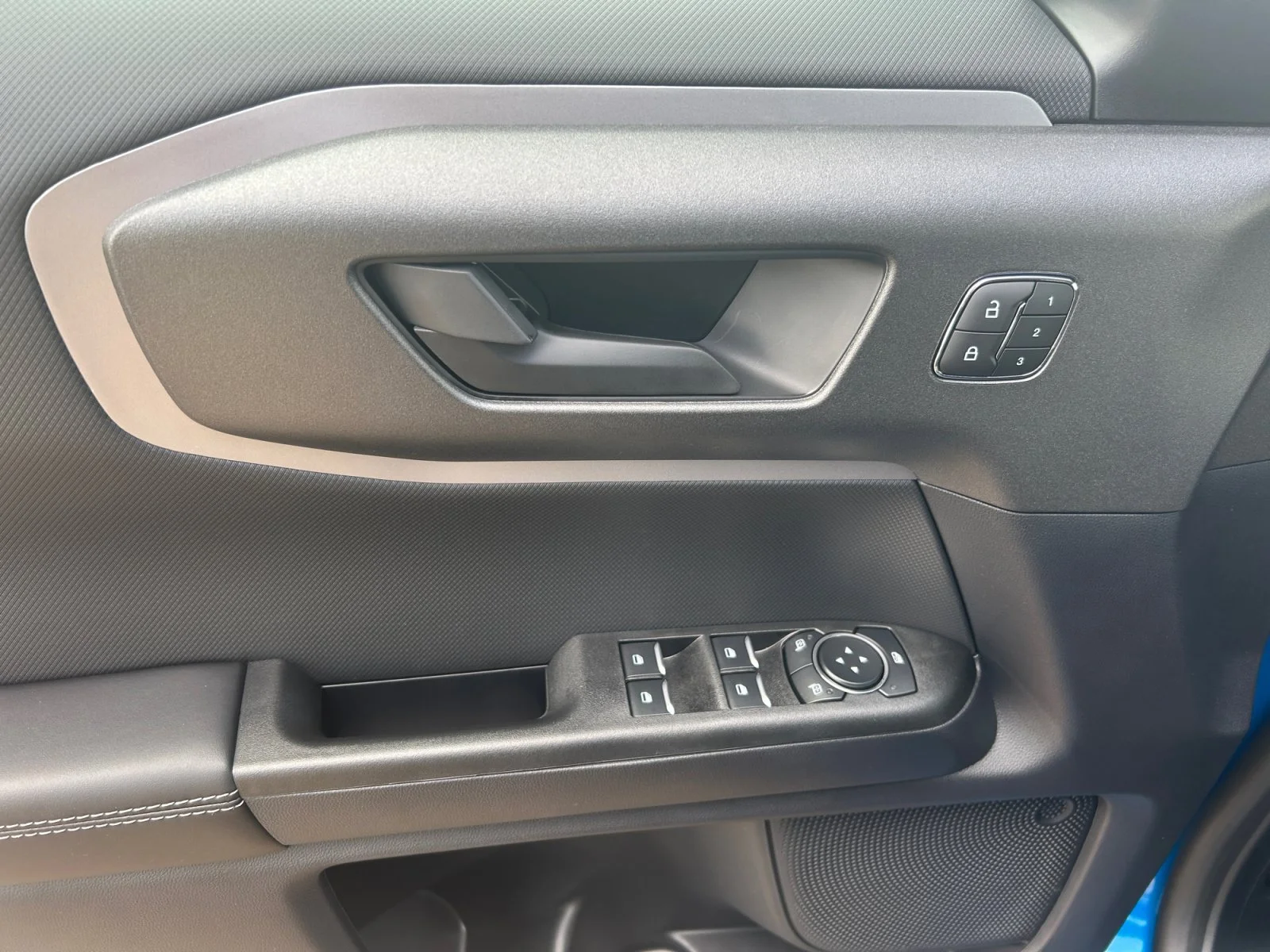 New 2026 VELOCITY BLUE METALLIC Ford Outer Banks image 16