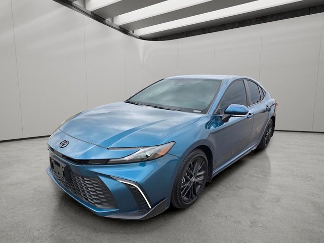 2026 Toyota Camry Hybrid SE