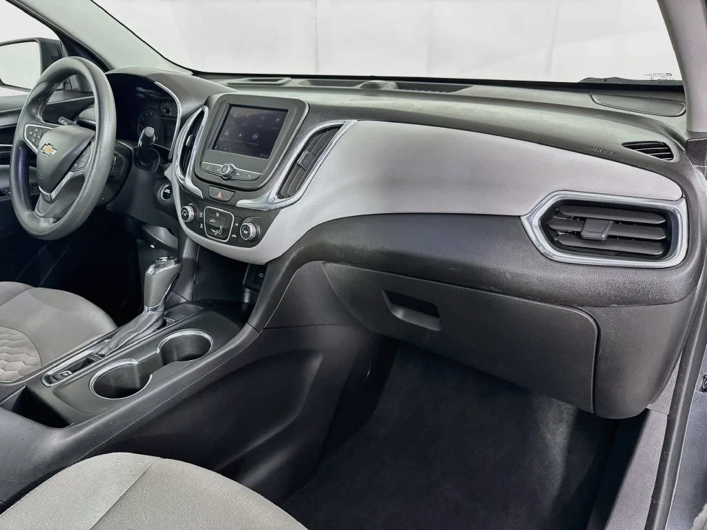 Used 2020 Gray Chevrolet LS image 34