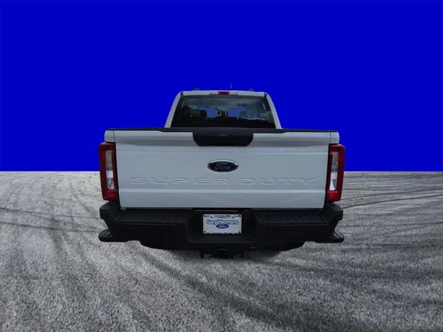New 2026 Oxford White Ford F-350® XL image 5