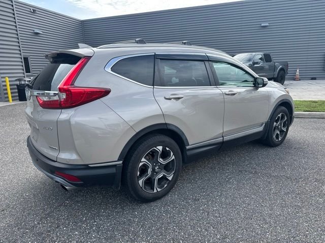 Certified Used 2018 White Diamond Pearl Honda Touring image 6