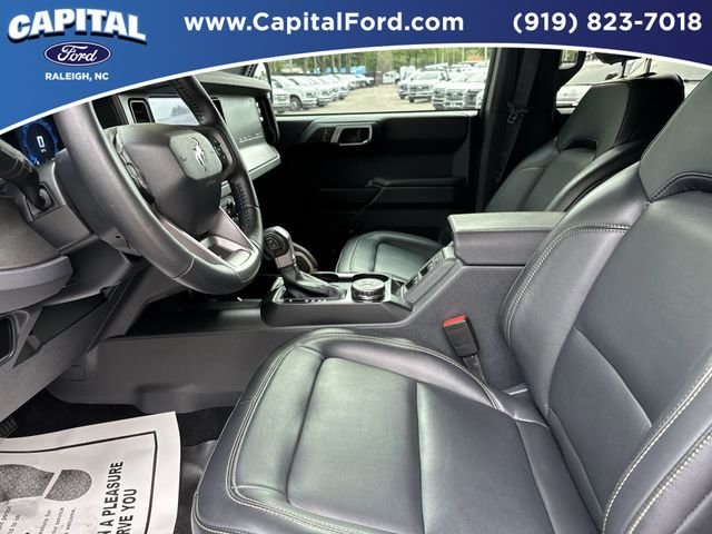 Used 2025 Blue Ford Badlands image 19