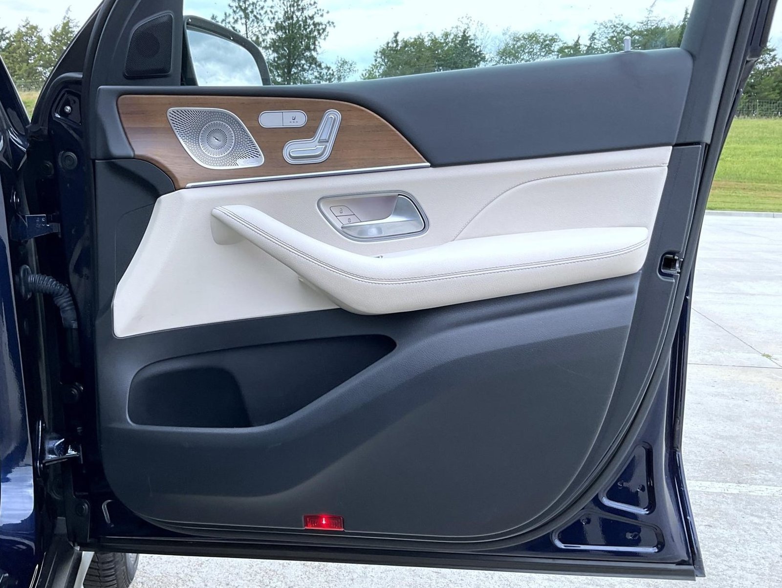 Used 2022  Mercedes-Benz GLE 350 image 17