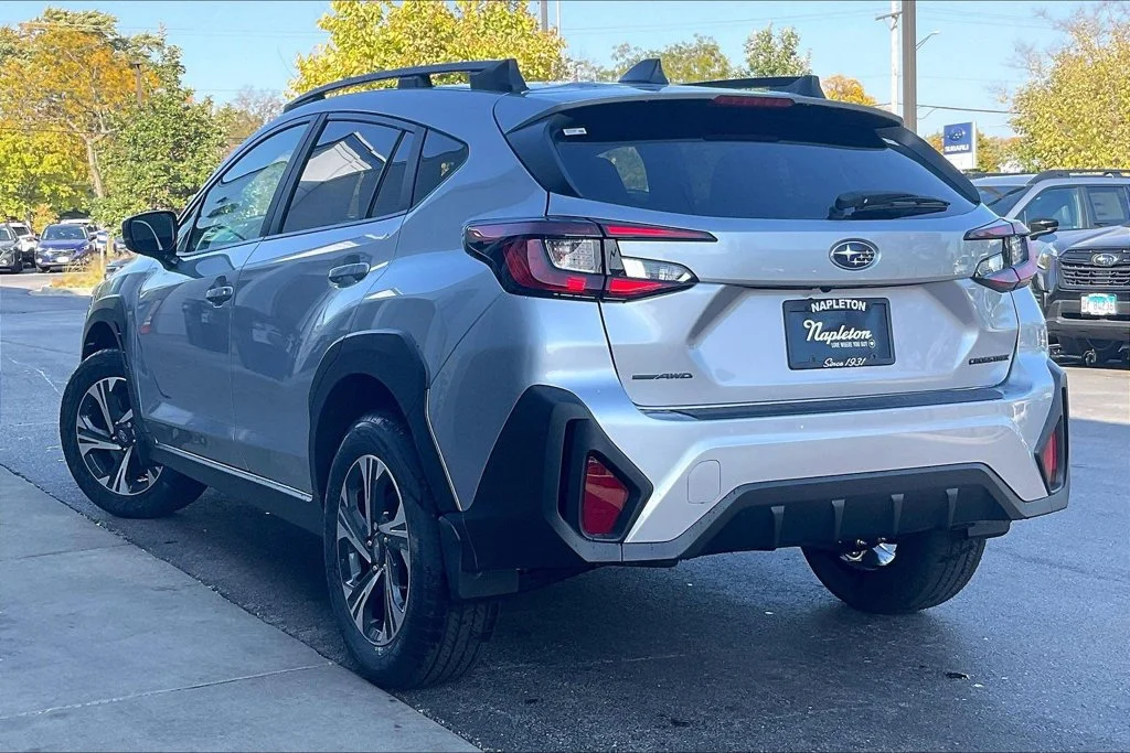 New 2027 ICE SILVER METALLIC Subaru Premium image 3