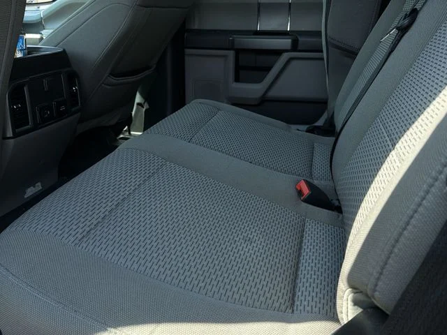 Used 2021 Black Ford XLT image 7