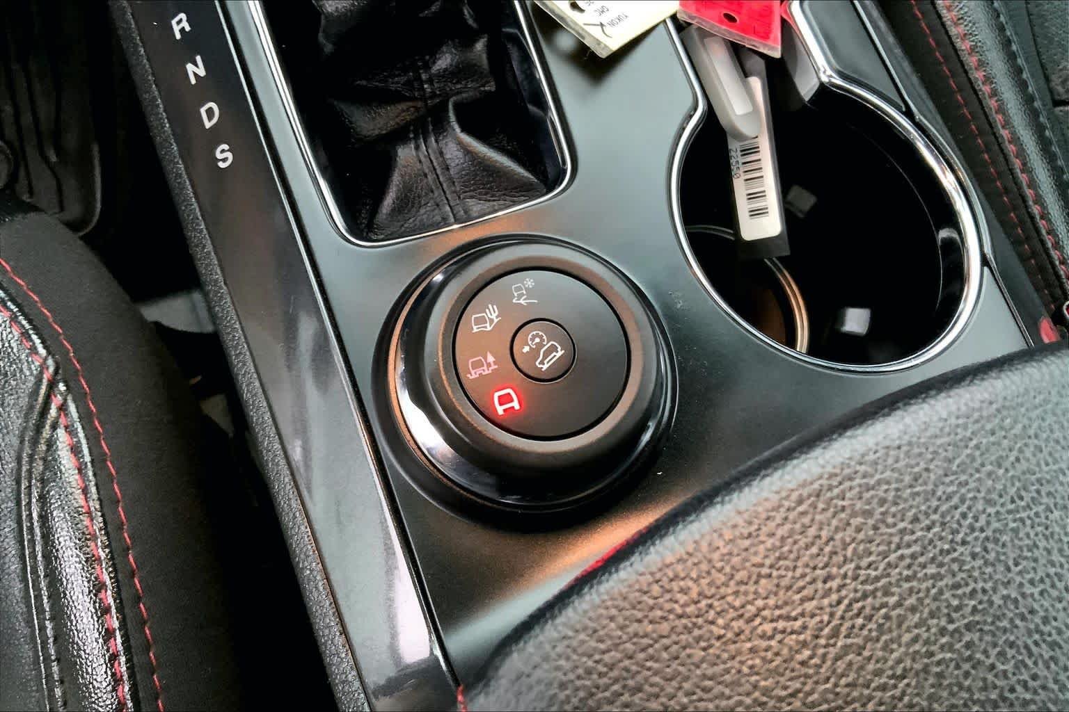 Used 2019 Magnetic Metallic Ford Sport image 32
