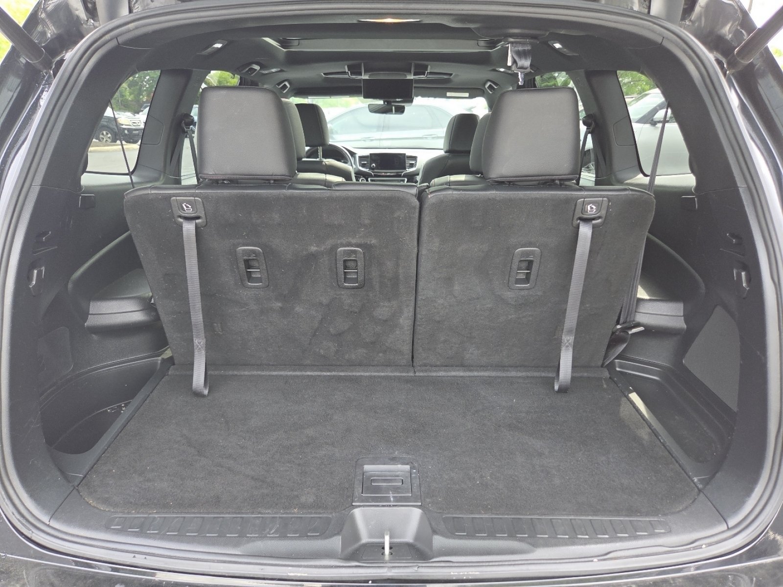 Certified Used 2021 Crystal Black Pearl Honda Black Edition image 29