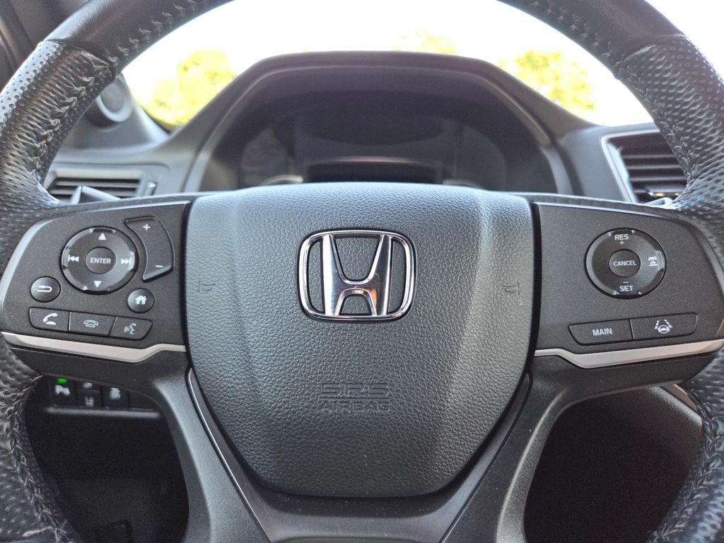 Certified Used 2022 Sonic Gray Pearl Honda EX-L image 34
