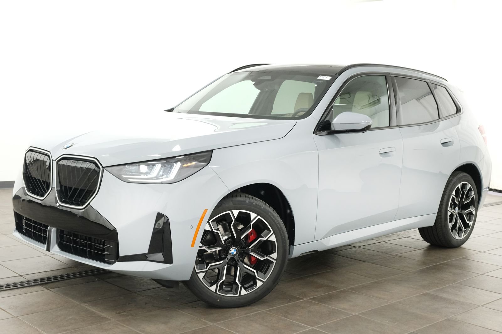 2026 BMW X3 30 XDRIVE's photo