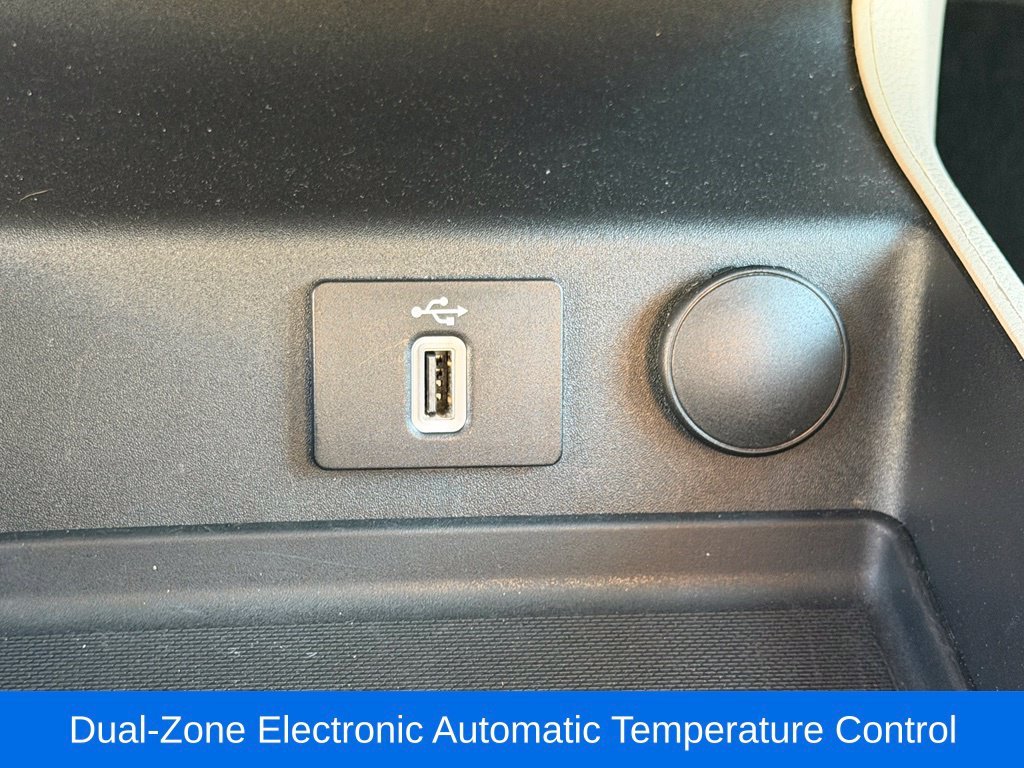 Used 2017 White Ford SE image 14