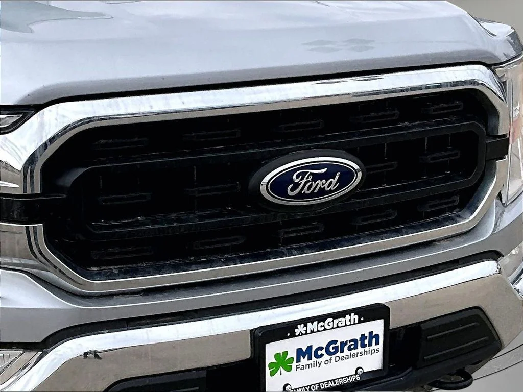 Certified Used 2021 Silver Ford XLT image 31