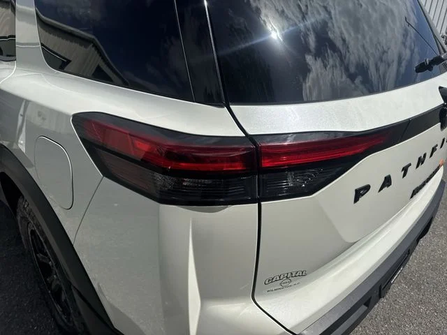 Used 2024 White Nissan Rock Creek image 34