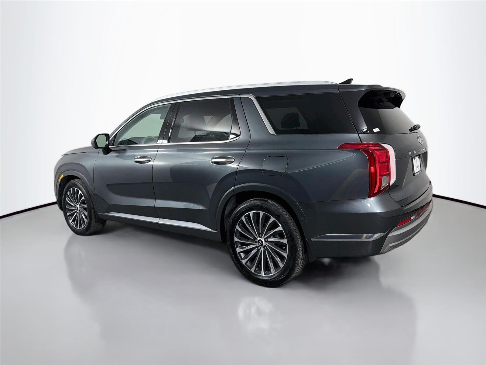 Used 2023 Steel Graphite Hyundai Calligraphy image 7