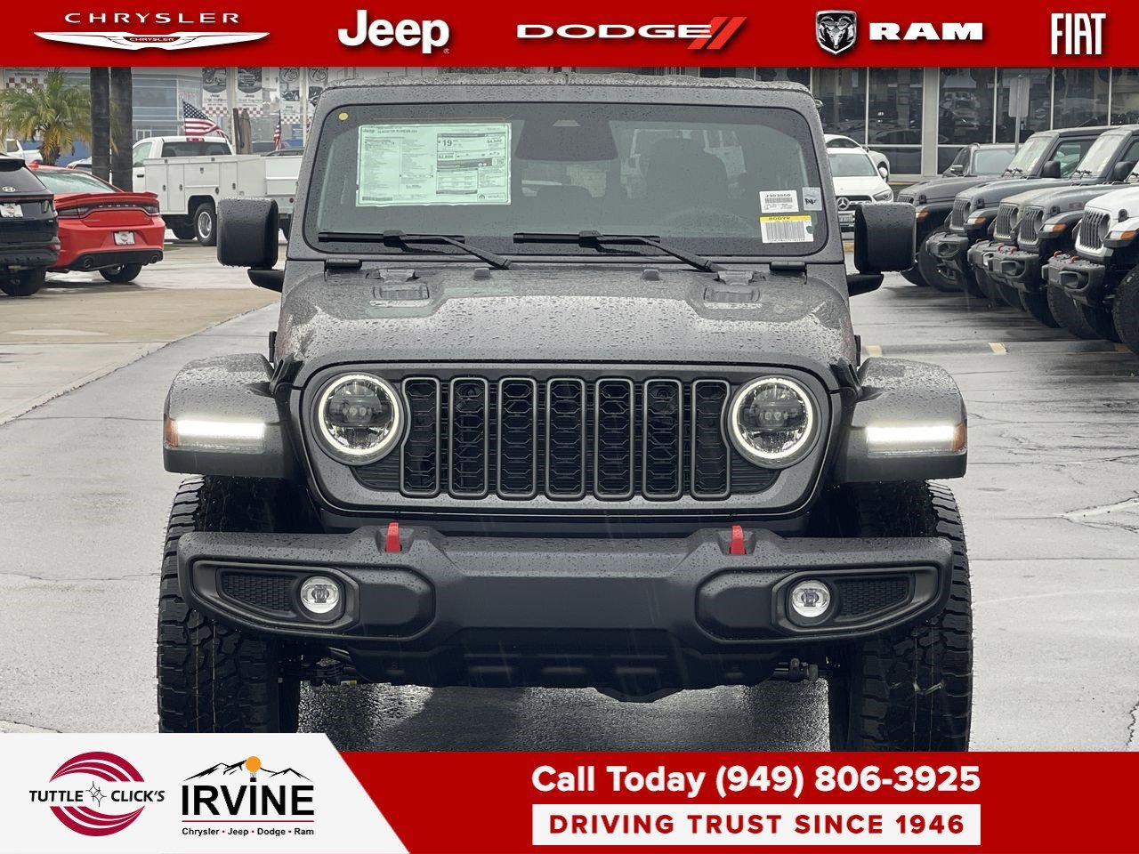 New 2026 Granite Crystal Metallic Clear-Coat Exterior Paint Jeep Rubicon image 2