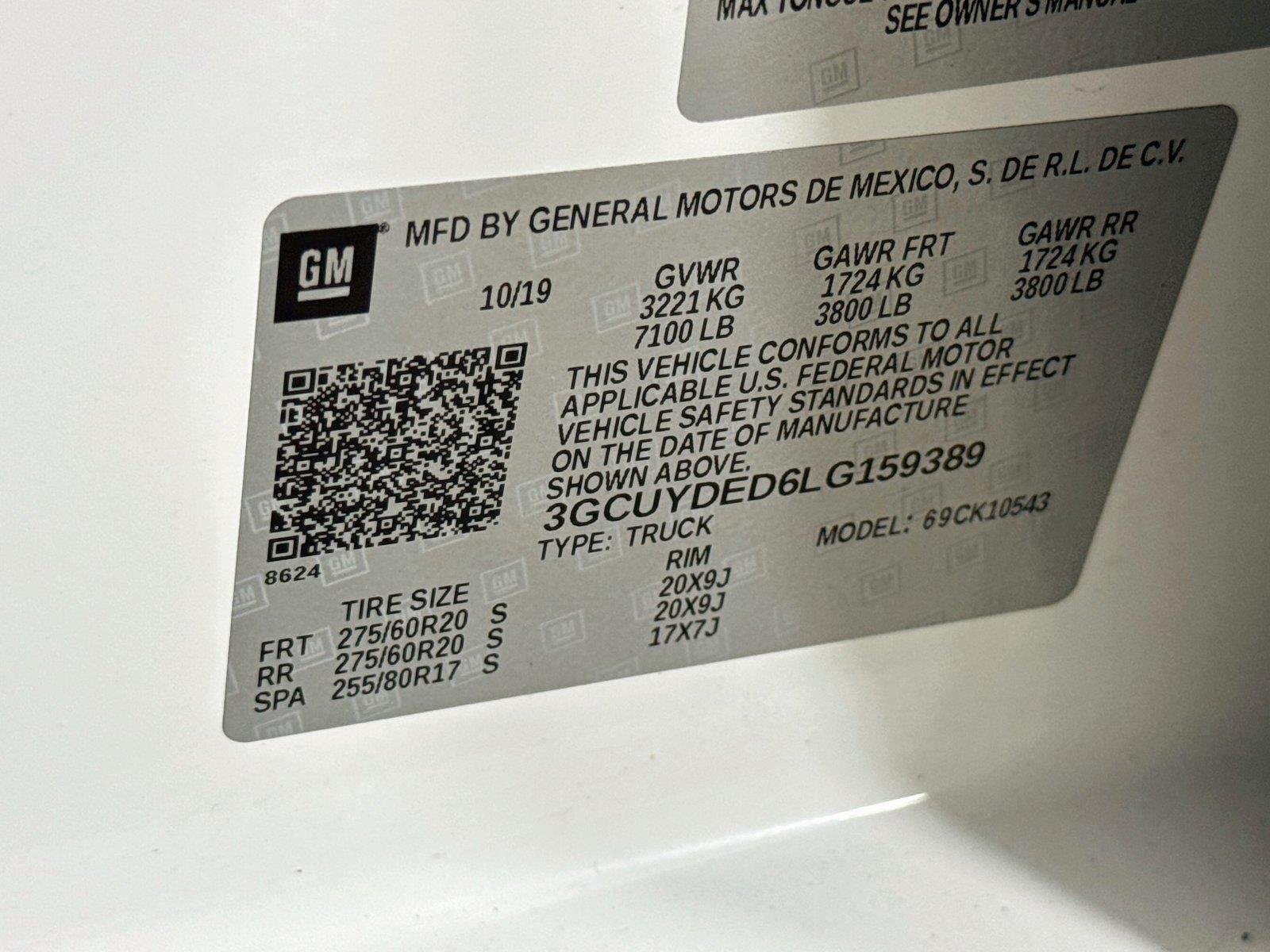 Used 2020 SUMMIT WHITE Chevrolet LT image 32