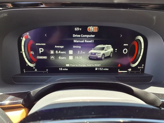 New 2026 Everest White Pearl TriCoat Nissan Platinum image 18