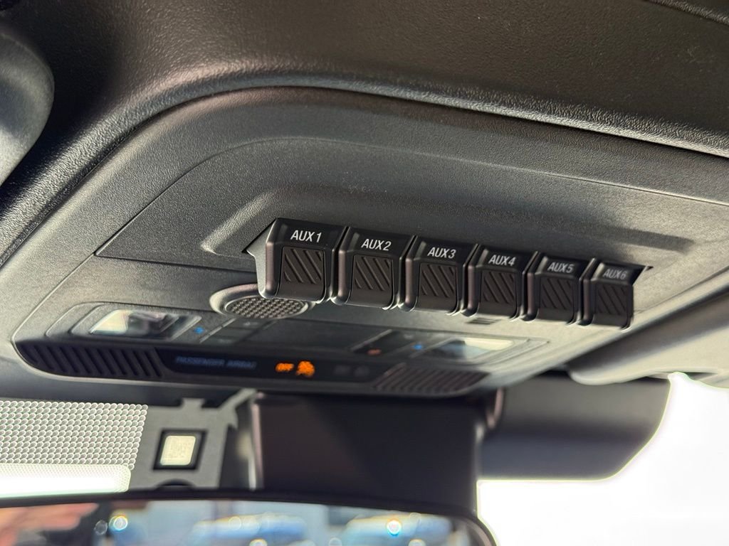 New 2026 Avalanche Gray Ford Badlands® image 9