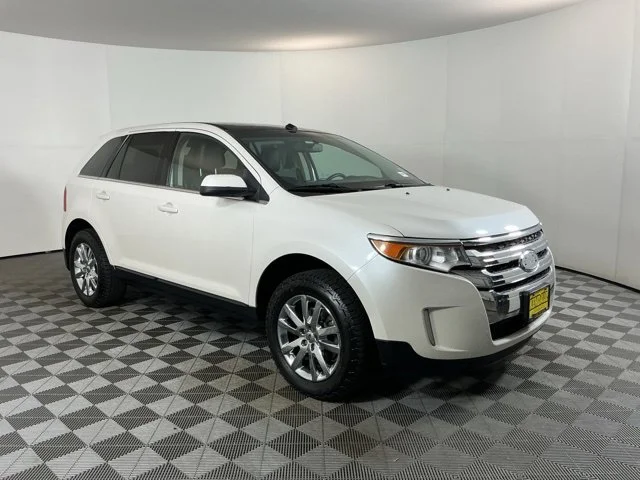 Used 2011 White Platinum Clearcoat Metallic Ford Limited image 3