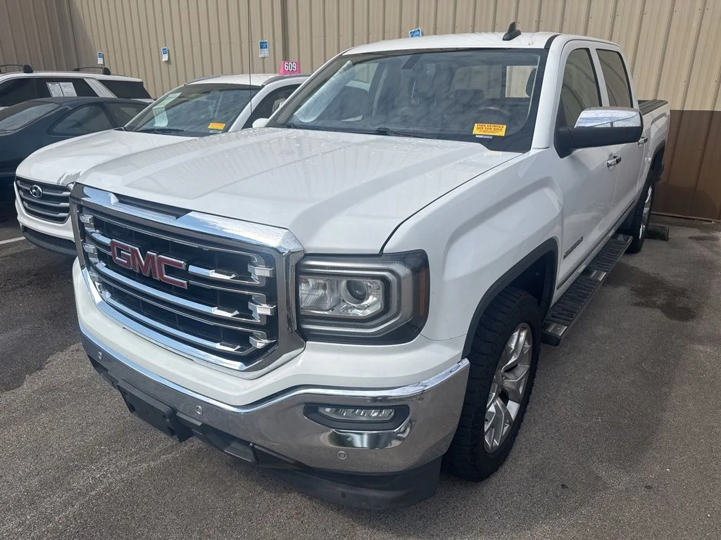 Used 2017 White GMC SLT image 1
