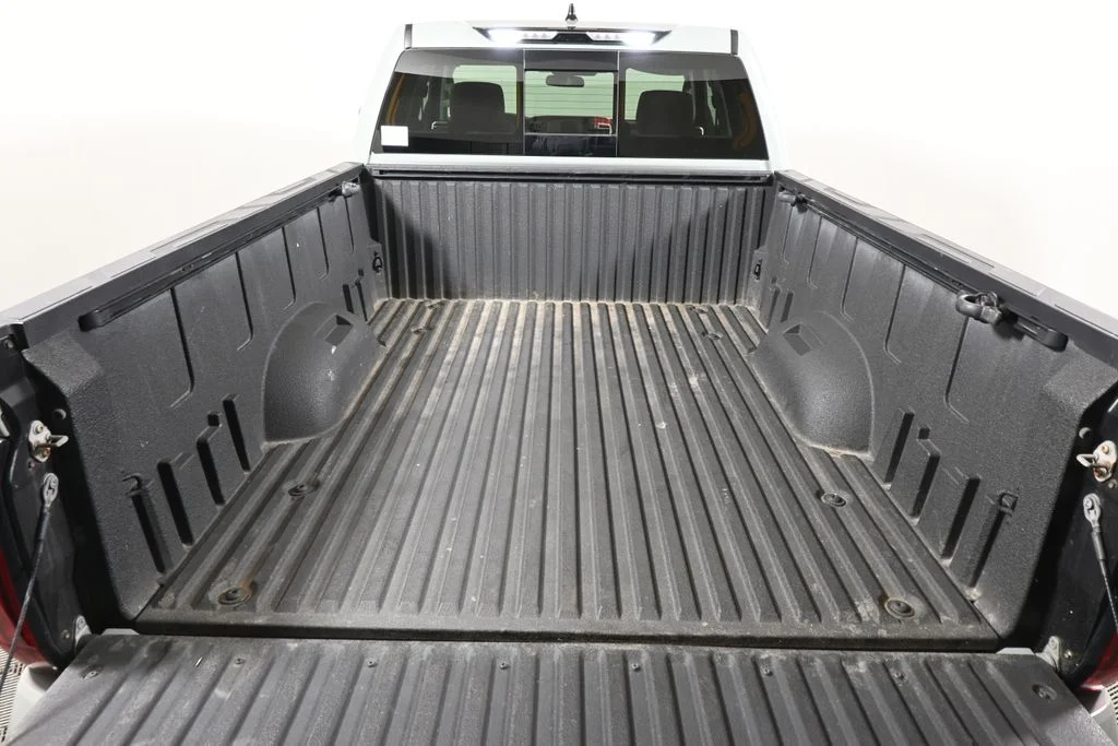 Used 2023  Toyota SR5 image 35