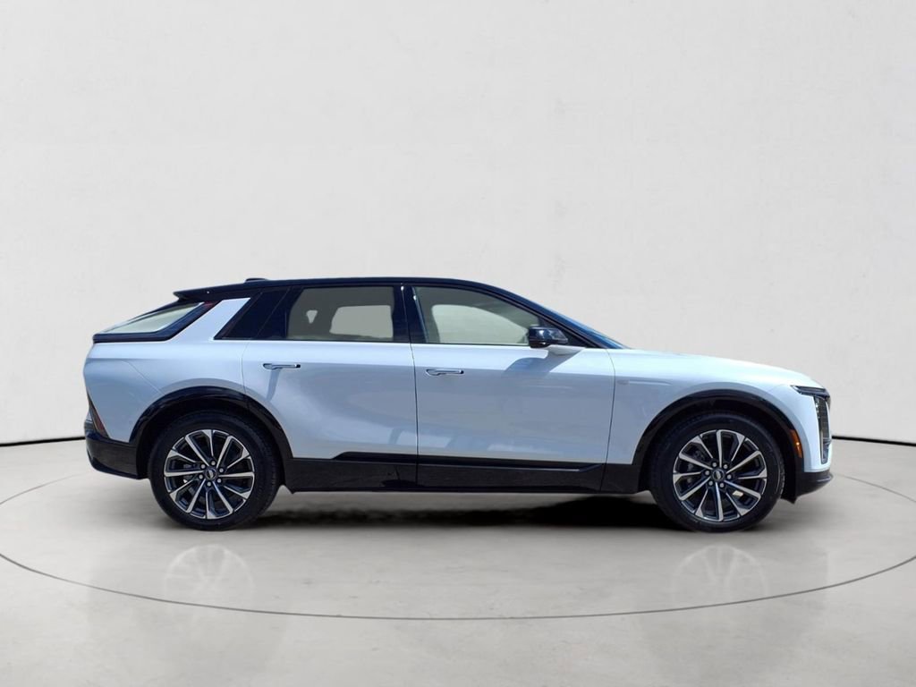 2026 Cadillac LYRIQ Sport - Photo 8