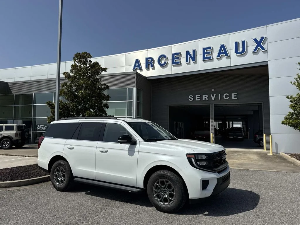 2027 Ford Expedition Active