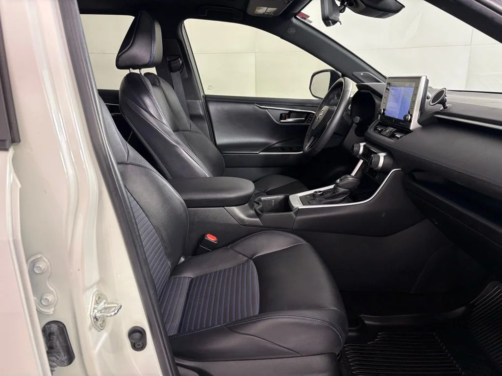 Used 2022 White Toyota XSE image 51