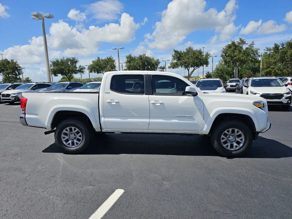 Used 2017 White Toyota SR5 image 2