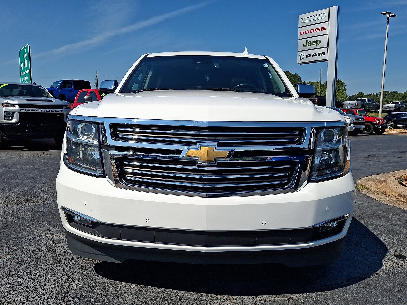 Used 2016 Summit White - GAZ Chevrolet LTZ image 2