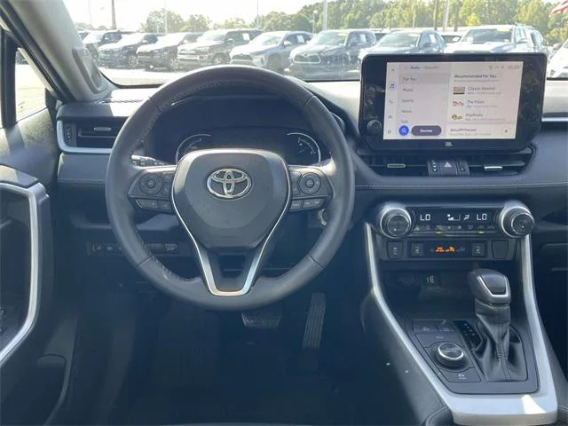 2023 Toyota RAV4 XLE Premium - Photo 14