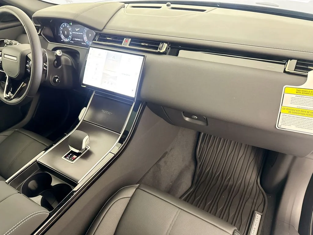 New 2026 Black Land Rover Belgravia Edition image 29