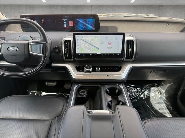 Certified Used 2025 Black Metallic Ford Platinum image 4
