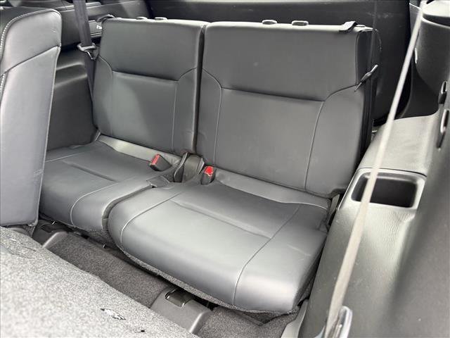 Used 2024 Mercury Gray Metallic Mitsubishi SE image 12