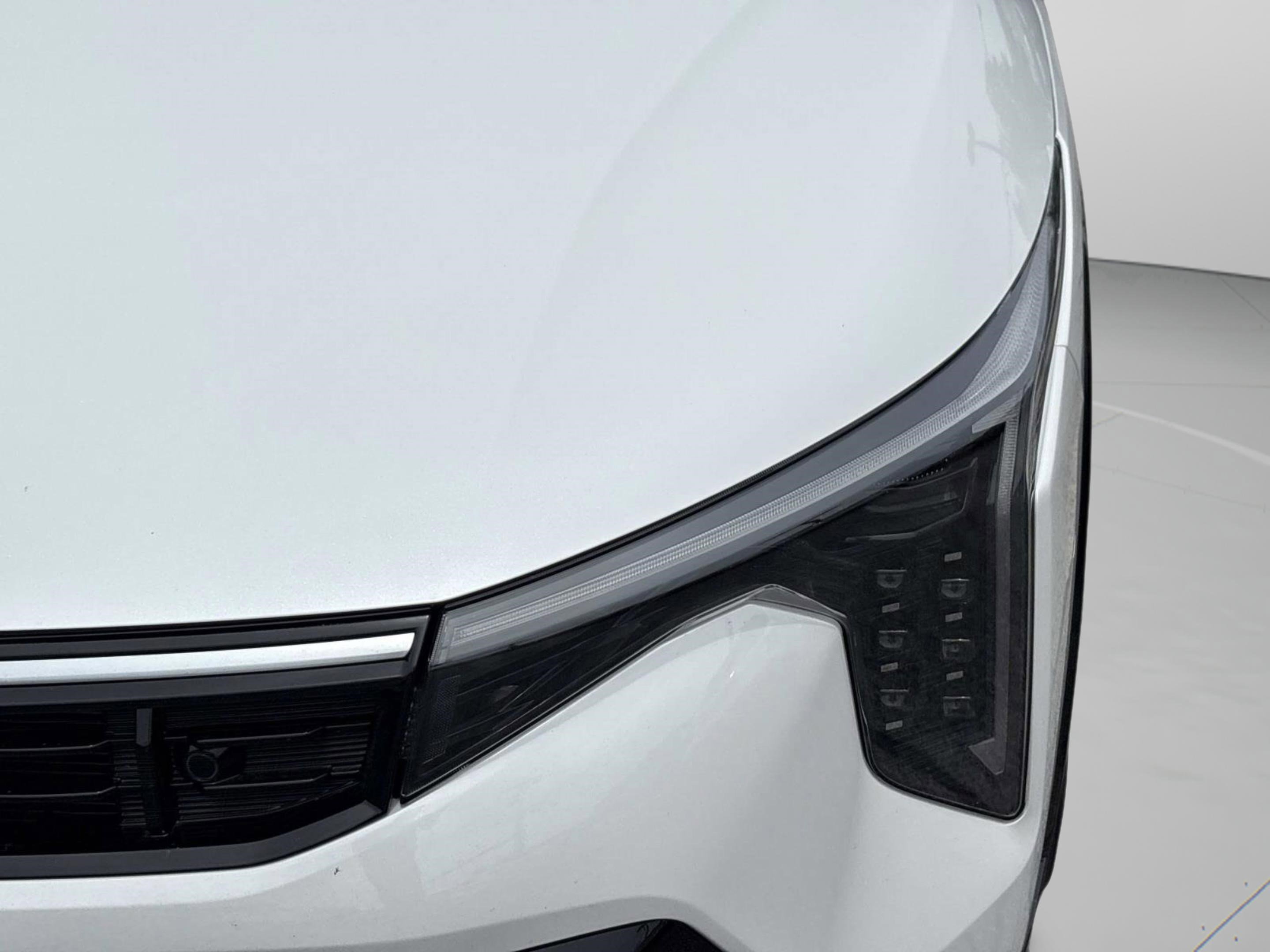 New 2026 Snow White Pearl Kia GT-Line Turbo image 31