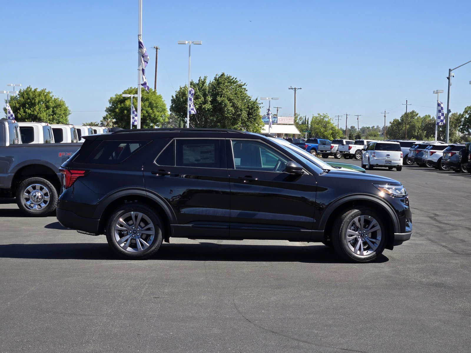 New 2026 Agate Black Metallic Ford Active image 3