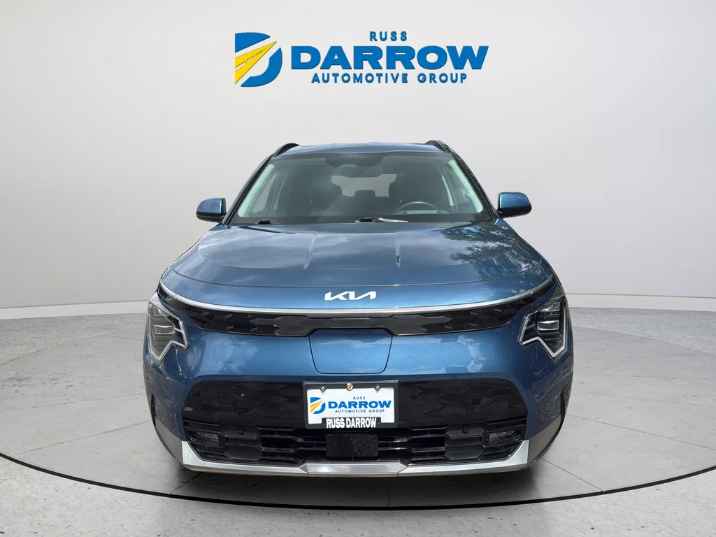Certified Used 2023 Blue Kia Wave image 8