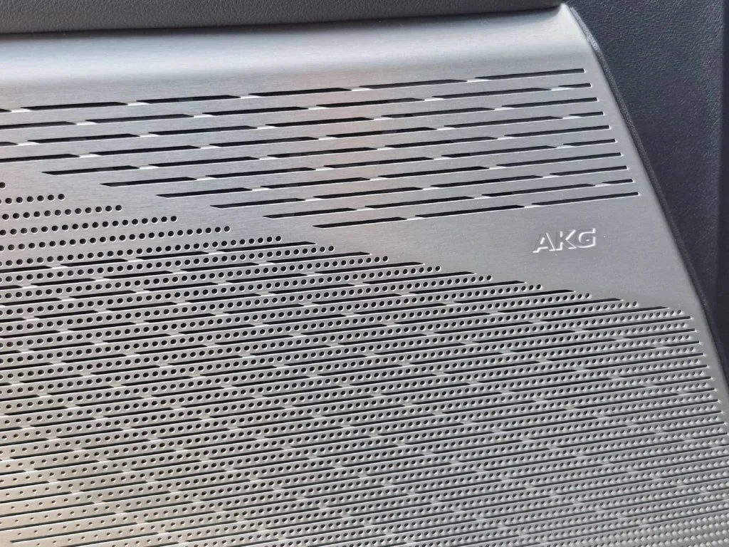 2027 Cadillac OPTIQ Luxury - Photo 23