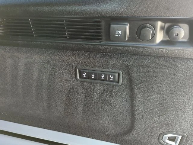 Certified Used 2024 White Jeep Series II image 30