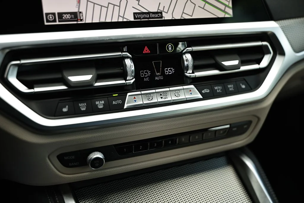 Used 2023 Black Sapphire Metallic BMW M440i xDrive image 38