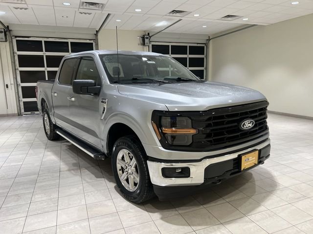 Used 2025 Silver Ford XLT image 7
