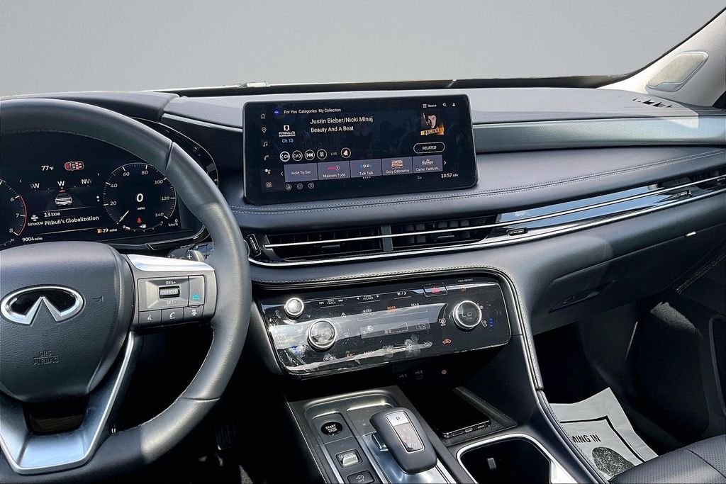 Used 2026 Gray INFINITI LUXE image 6