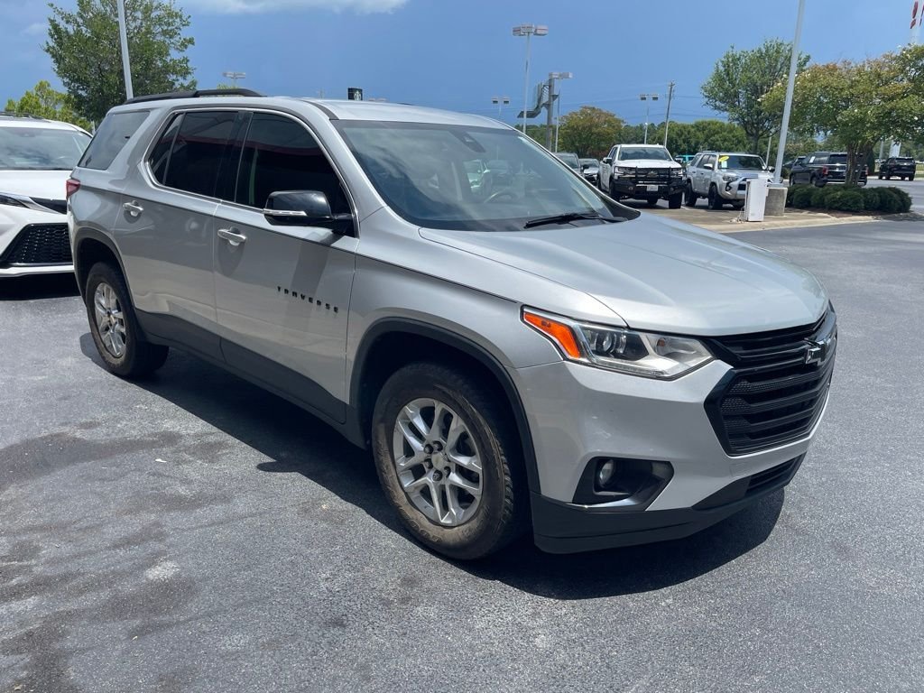 Used 2020 Silver Chevrolet LT image 3