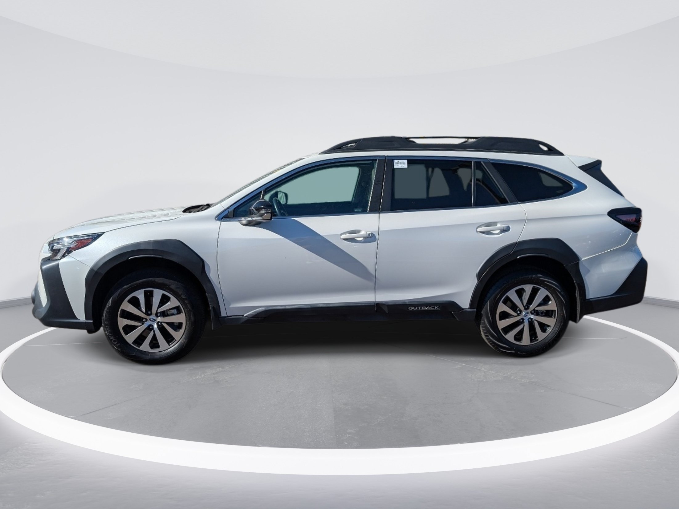 Used 2024 Crystal White Pearl Subaru Premium image 4