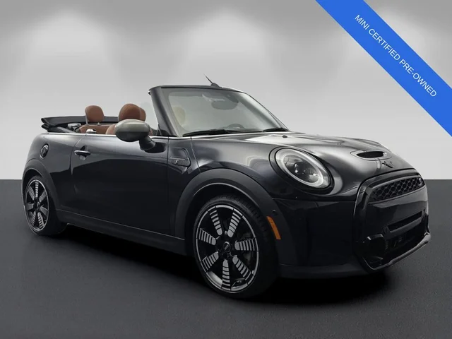 2024 MINI Cooper S Iconic
